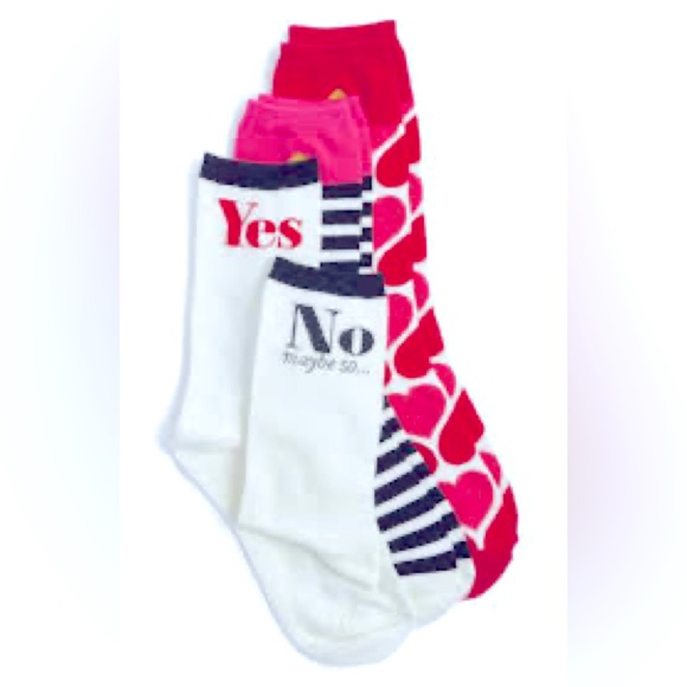 KATE SPADE 3 PK
CREW SOCKS